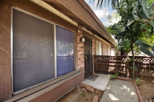 9211 Admiralty Ave, Riverside, CA 92503-3348