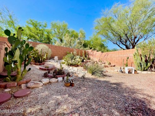 5537 Hopbush Pl, Tucson AZ  85704-2649 exterior