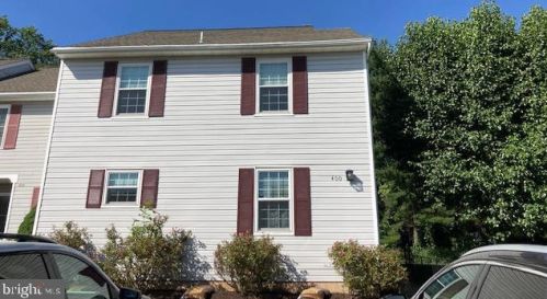 400 Beacon Ct, Lansdale, PA 19446-6706