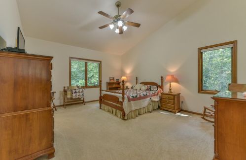 26411 Kendra Ln, Waterford WI  53185-2168 exterior