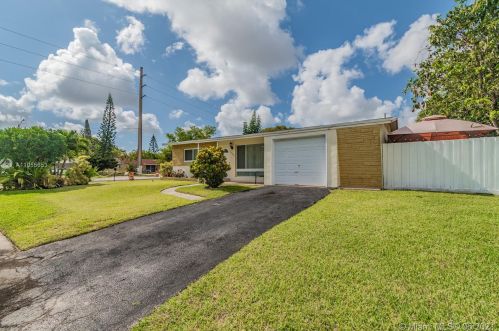 2280 56th Ave, Hollywood, FL 33021-3305