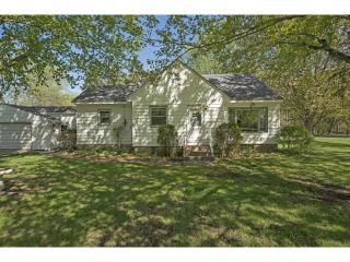 16720 4th St, St Marys Point, MN 55043-9610