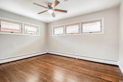 809 12 St, Mishawaka IN 46544-5822 exterior