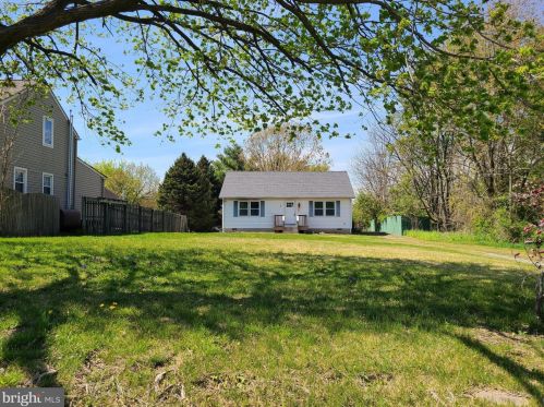 229 Airport Rd, New Castle, DE 19720-1538