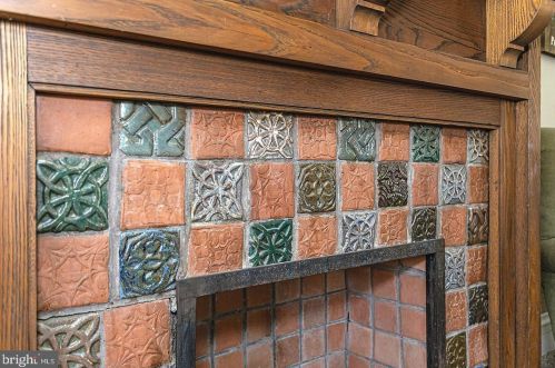 617 Derstine Ave, Lansdale PA 19446-3342 exterior