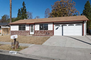 14811 Stanford St, Moorpark, CA 93021-1427