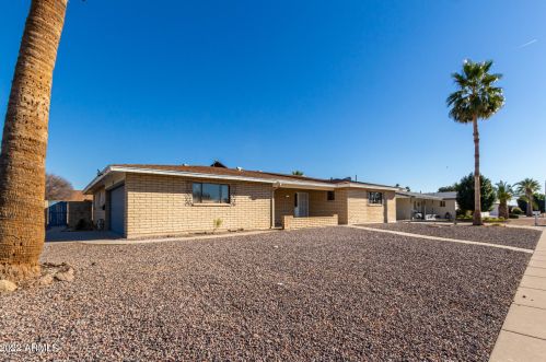 755 63rd Pl, Mesa, AZ 85205-6749