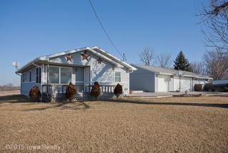 6664 Iowa St, Sandyville, IA 50001-9646