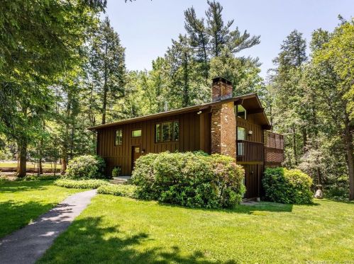 55 Cornwall Dr, Goshen, CT 06756-1624