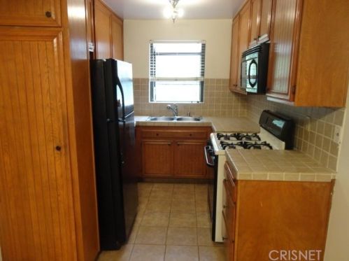 28021 Sarabande Ln, Santa Clarita, CA 91387-5425