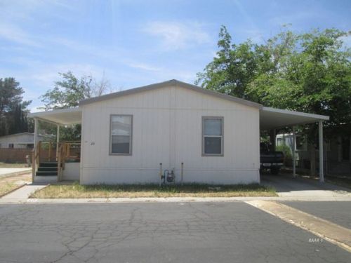 801 Ward Ave, Ridgecrest CA  93555-2440 exterior