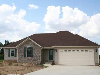 2820 Ashley Rd, Dyersburg, TN 38024-8916
