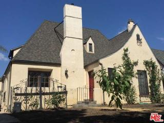 141 Martel Ave, Los Angeles, CA 90036-2715