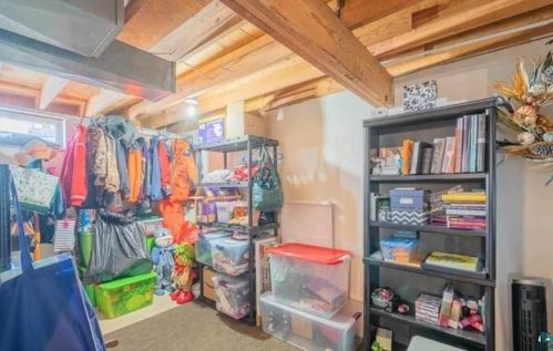 412 32nd St, Hibbing MN  55746-2696 exterior