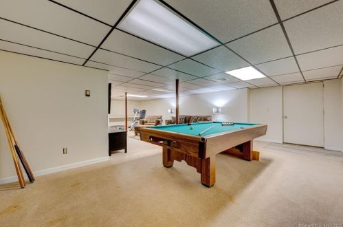 58 Quail Hollow Dr, Southington CT  06489-1616 exterior