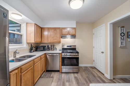 955 Hazel Ave, Ambridge PA  15003-1720 exterior