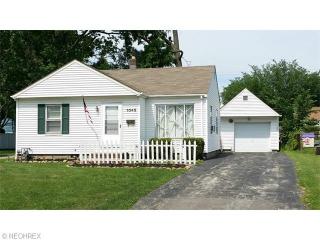 1045 331st St, Willoughby, OH 44095-2805