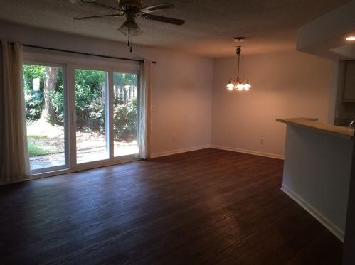 2085 Emerald Ter, Mount Pleasant SC  29464-9030 exterior
