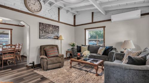 1002 Magnolia Ave, Beaumont CA  92223-1837 exterior