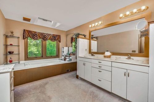 30 Hidden Creek Dr, Miami OH  45056-9747 exterior