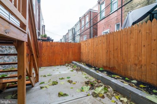 5413 Christian St, Philadelphia PA  19143-2513 exterior
