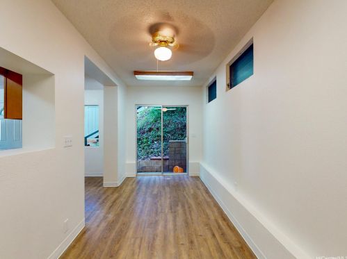 2485 Akepa St, Pearl City HI  96782-1069 exterior