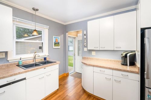 177 Austin St, Duluth MN  55803-1758 exterior