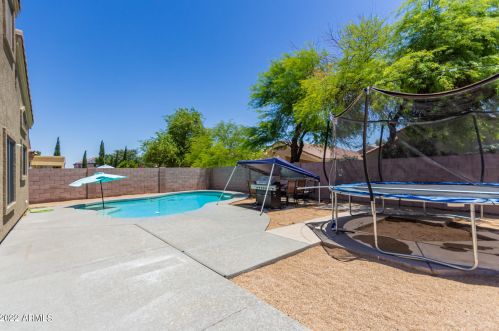 10517 Magnolia St, Tolleson AZ  85353-5623 exterior