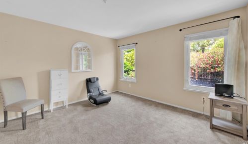 1718 Lindo St, Benicia CA  94510-2338 exterior