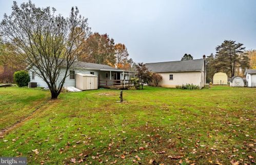 428 Neiffer Rd, Collegeville PA  19473-1415 exterior