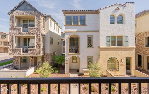 1720 Dogwood Ln, Gilbert AZ  85295-6042 exterior