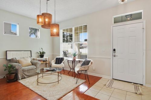 2343 Guiana Plum Dr, Orlando, FL 32828-4822