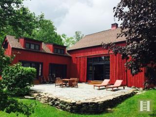 181 Johnny Cake Hill Rd, Westerlo, NY 12193-3216