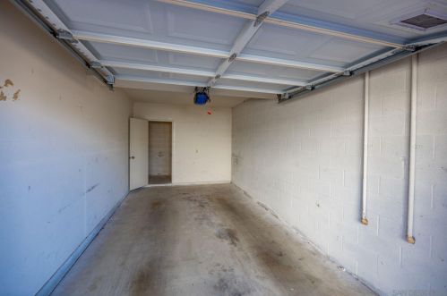 7478 Altiva Pl, Carlsbad CA  92009-6415 exterior