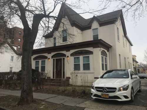 311 3rd Ave, Mount Vernon, NY 10550-4201