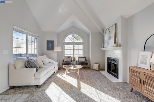 184 Copper Ridge Rd, San Ramon CA  94582-4575 exterior