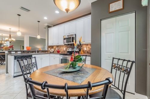 16143 Amethyst Key Dr, Wimauma FL  33598-4027 exterior