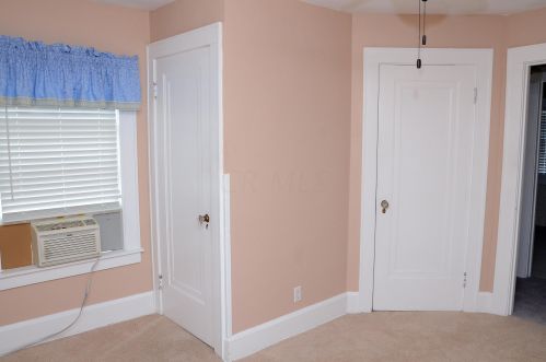 810 7th St, Cambridge OH  43725-1402 exterior