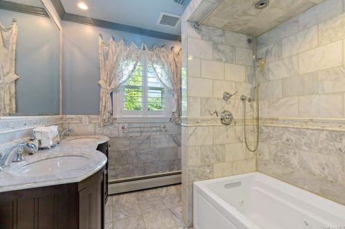 51 Meadow Rd, Briarcliff NY  10510-1134 exterior