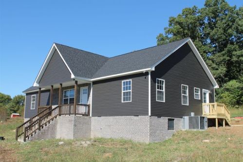 355 John Henry Rd, Westmoreland, TN 37186