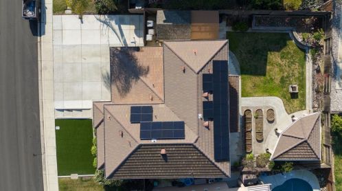 813 Golden Pond Dr, Manteca CA  95336-8284 exterior