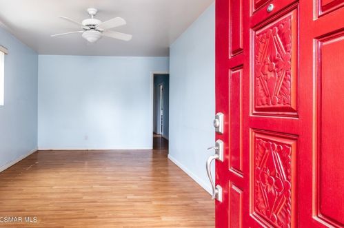 6047 Ensign Ave, North Hollywood, CA 91606-4904