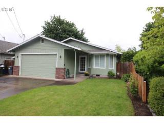 1091 Wilkes Dr, Eugene, OR 97404-1445