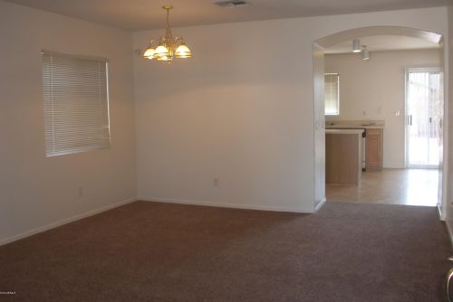 6241 Encinas Ln, Phoenix AZ  85043-1911 exterior