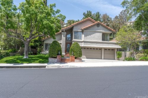 24355 Crestview Dr, Santa Clarita, CA 91321-3548
