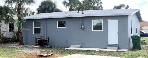 1540 10th St, West Palm Beach FL  33404-6505 exterior