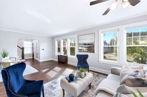 22 Crane Ave, White Plains, NY 10603-3703