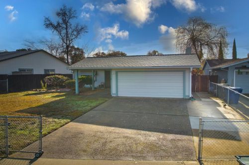 8142 Summerplace Dr, Citrus Heights, CA 95621-0914