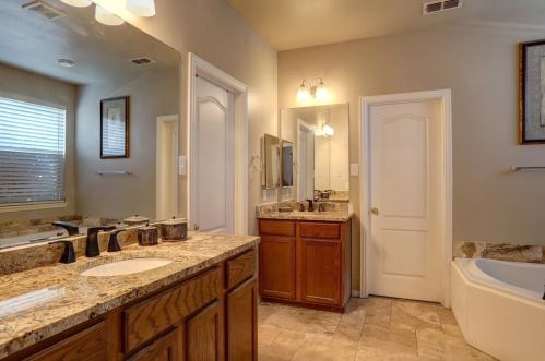 4624 Southpointe Dr, Richardson TX  75082-3857 exterior