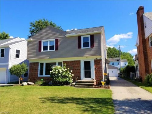 23312 Baintree Rd, Cleveland OH  44122-1247 exterior